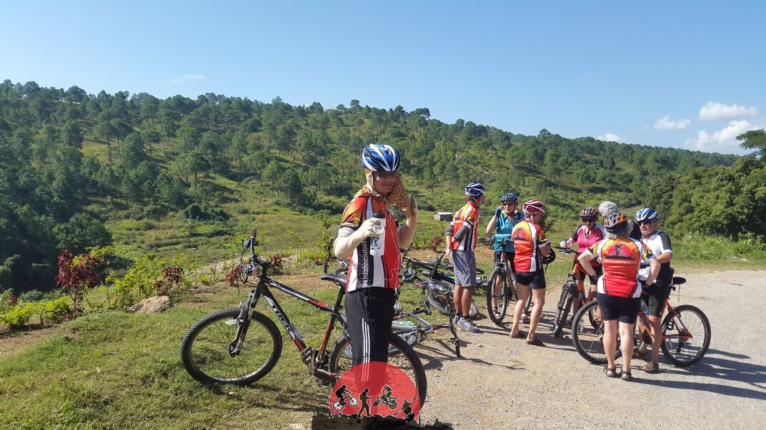 Hanoi Cycle To Ba Be Lake – Cao Bang – Ban Gioc Waterfall – Lang Son – 6 Days